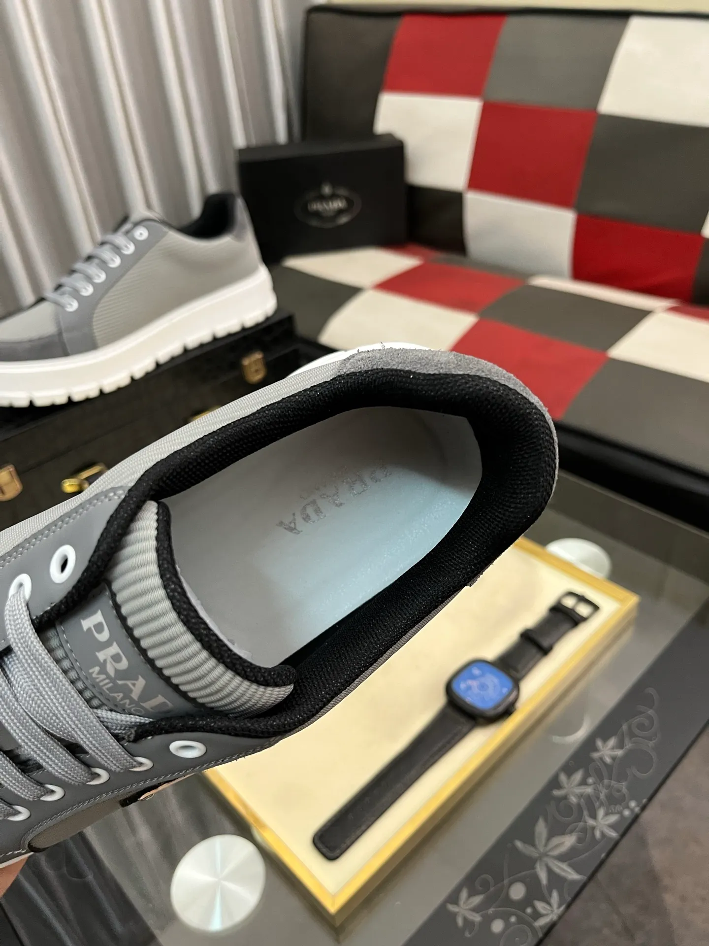 Men's Men's Shoes💰440⌚️⌚️《PRADA*》The latest and most popular casual shoes, top brand [seduce] luxury~purchasing agent, top~quality. [Strong] The upper is made of imported breathable special materials ➕ breathable feet (•) with fine workmanship. Original stylish and stylish soft rubber wear-resistant outsole, light and comfortable on the foot, size: 38-445️⃣colors available